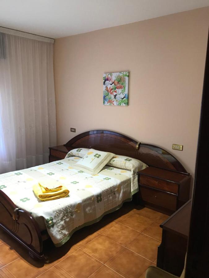 Villa Casa Hipolito A Estrada Esterno foto